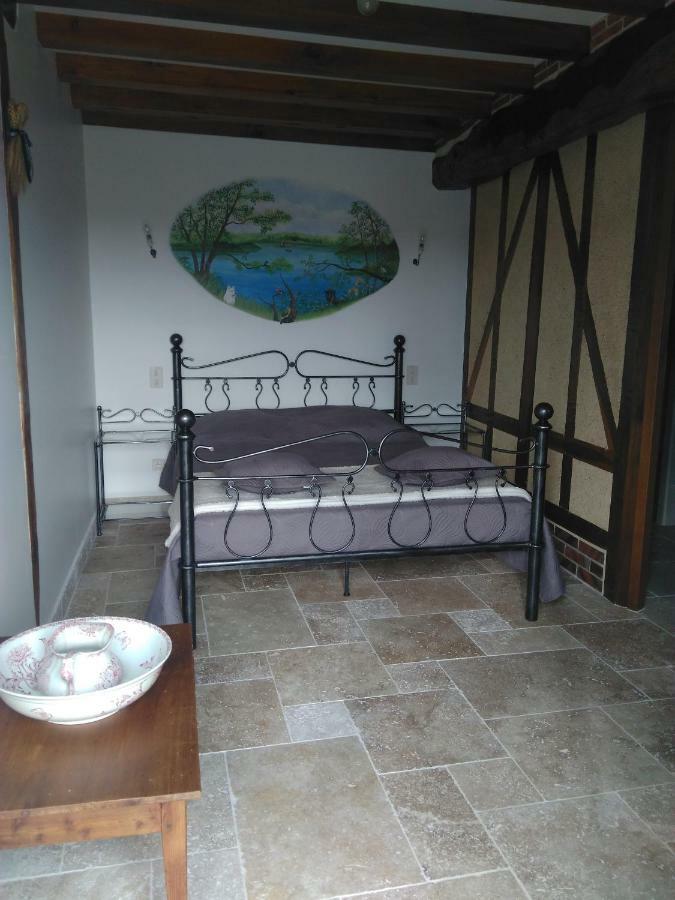 Gîtes les Terriers Saint-Jean-Froidmentel Extérieur photo
